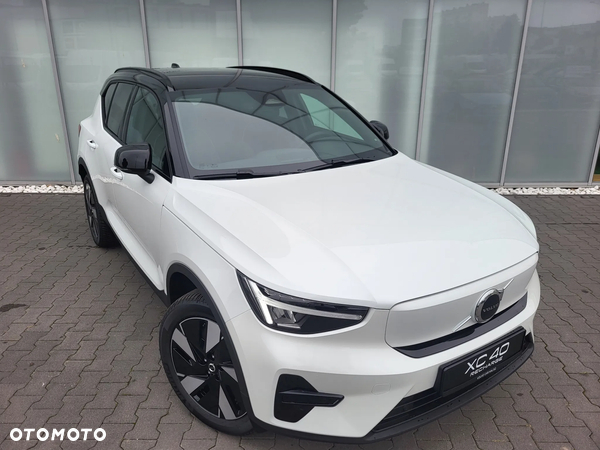 Volvo XC 40 Recharge Twin AWD Plus - 6