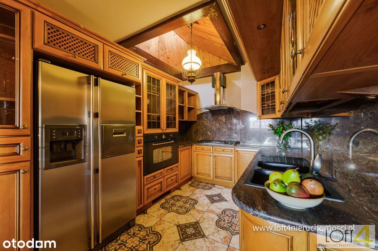 Unikalna nieruchomość, rozpoznawalne miejsce!-3