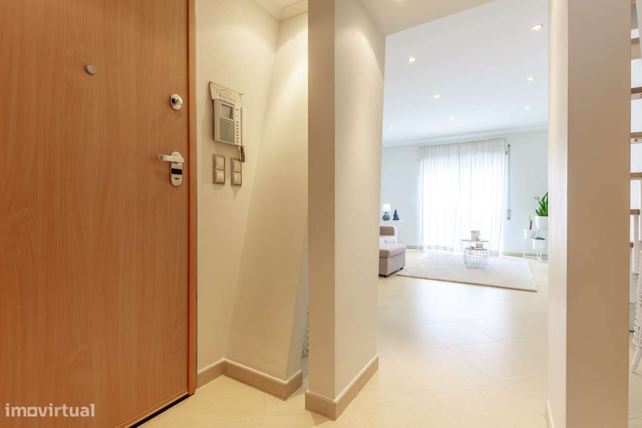 Apartamento T2+1 Quinta do Conde-5