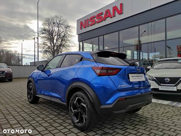 Nissan Juke 1.0 DIG-T N-Connecta DCT - 2