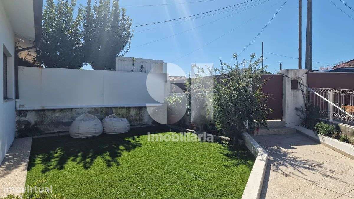 Moradia Térrea V3 | Centro de Paredes - Grande imagem: 2/50