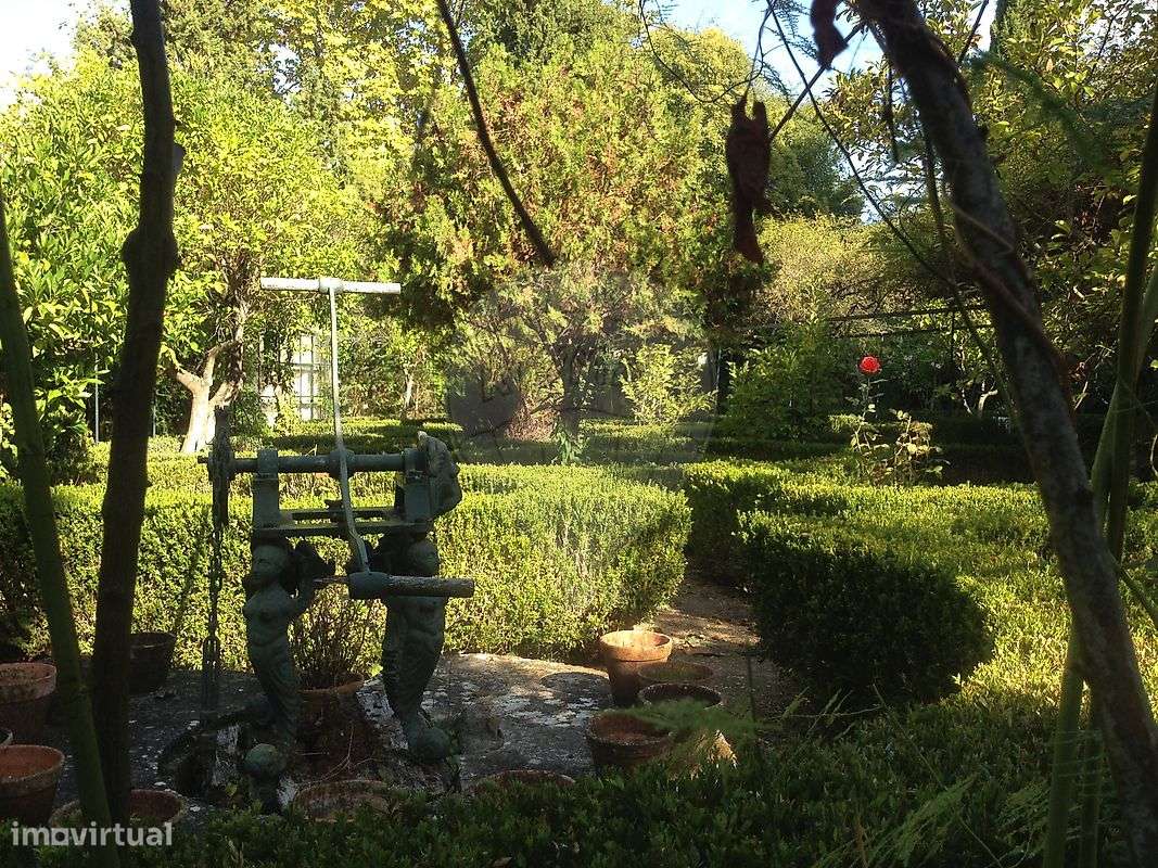 Moradia T6 para venda-36