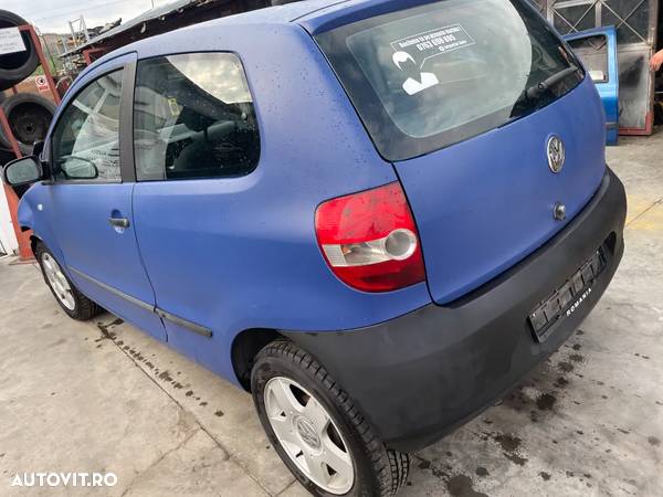 Dezmembram VW FOX 2006 1.2 BMD - 2