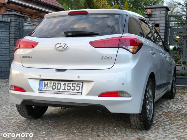 Hyundai i20 - 14