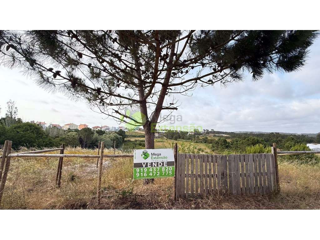 Terreno parcialmente urbano de 1.920 m2, perto de Torres Vedras-1