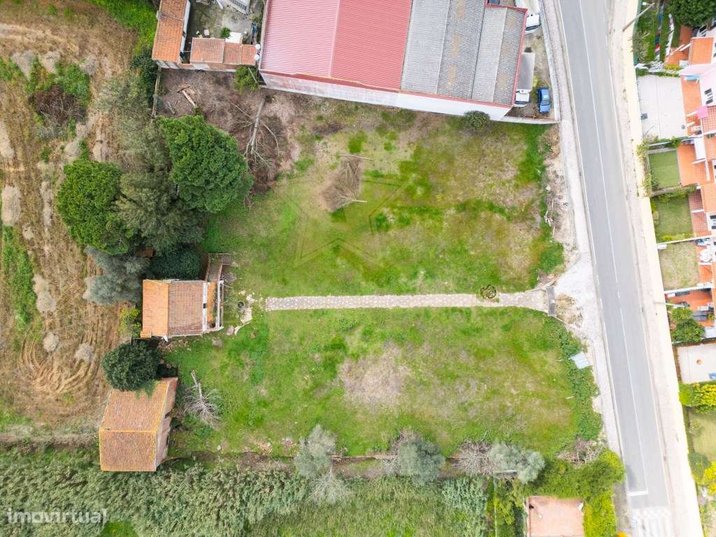 Terreno com projeto aprovado - Grande imagem: 5/12