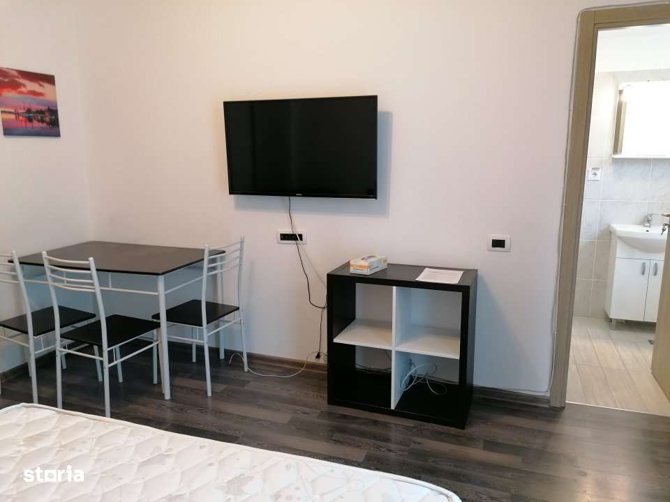 Garsoniera, Pache Protopopescu, Piata Iancului, centrala, balcon - Imagine principală: 4/11