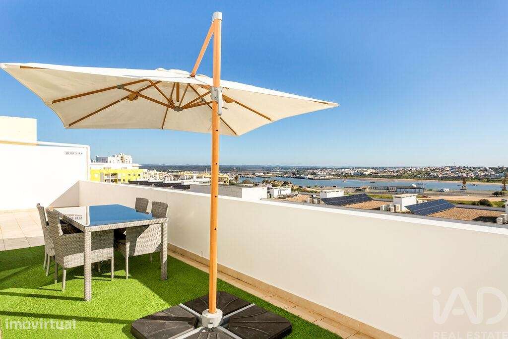 Penthouse T3 Em Portimao De 136 M2
