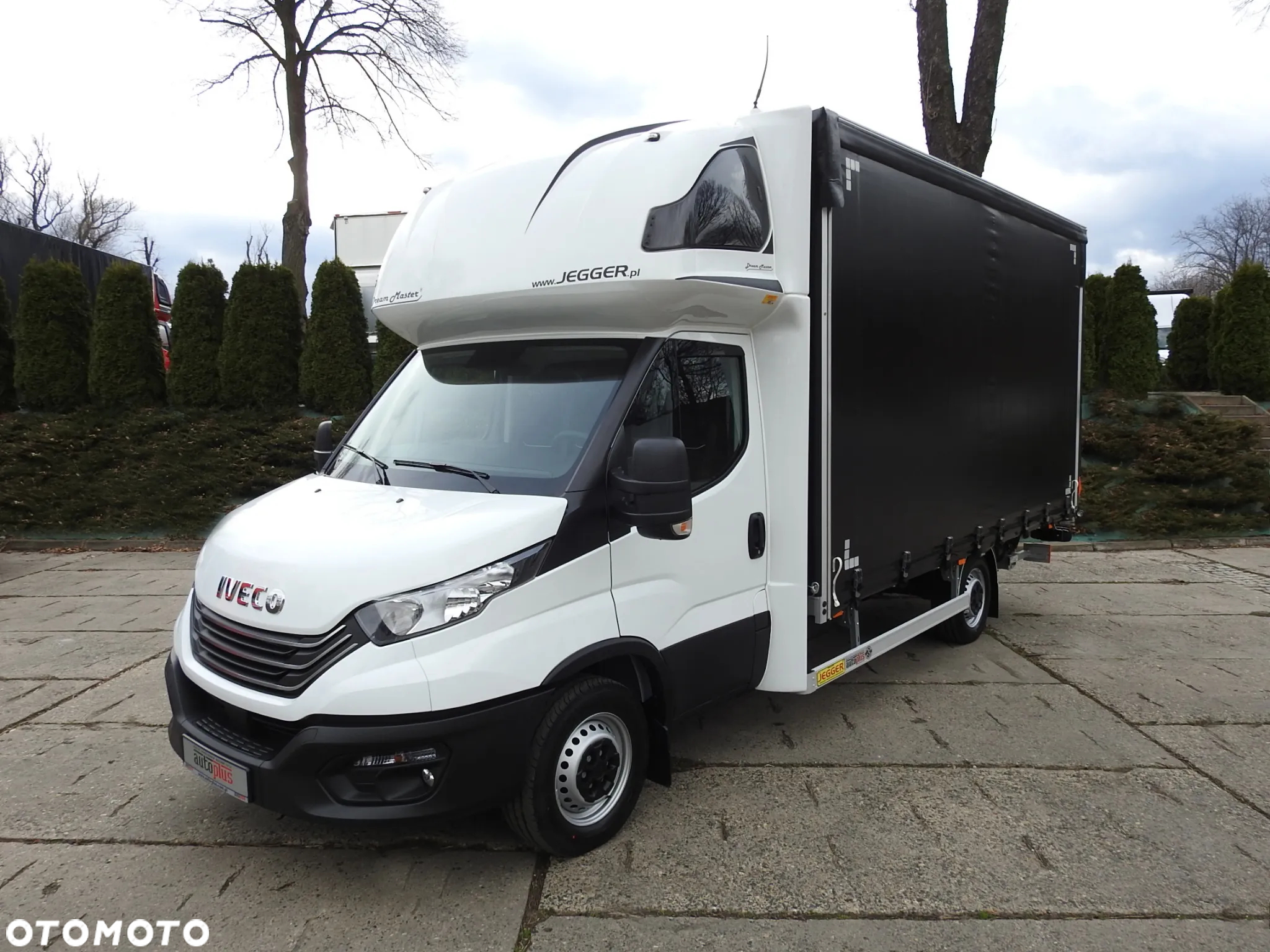 Iveco DAILY 35S18 NOWY PLANDEKA WINDA 9 PALET WEBASTO KLIMATYZACJA TEMPOMAT ASO GWARANCJA 180KM [ 518672 ] - 2