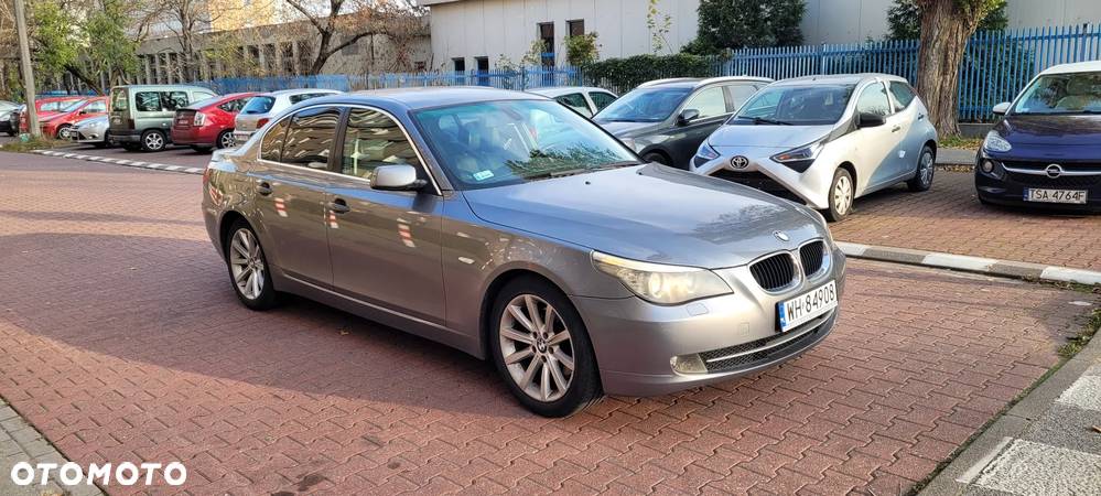 BMW Seria 5 520d - 5