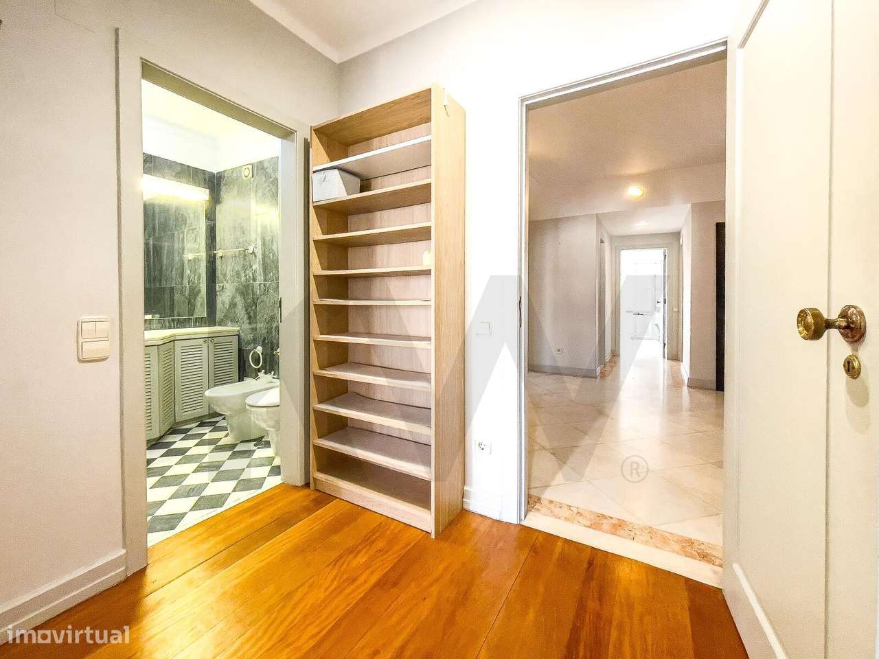 T4 no Lumiar com 2 lugares de Estacionamento e Arrecadação (opção mob - Grande imagem: 4/29