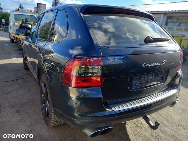 PORSCHE CAYENNE S ROLETA BAGAŻNIKA - 31