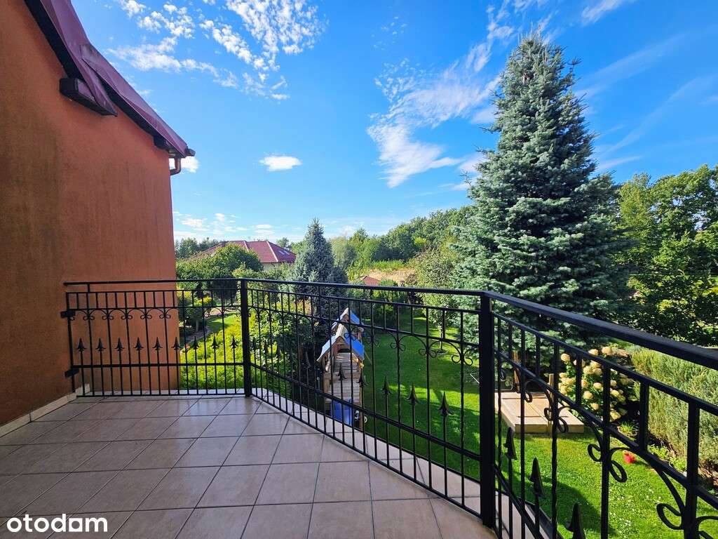 Na sprzedaż umeblowany dom/szereg Oława-9