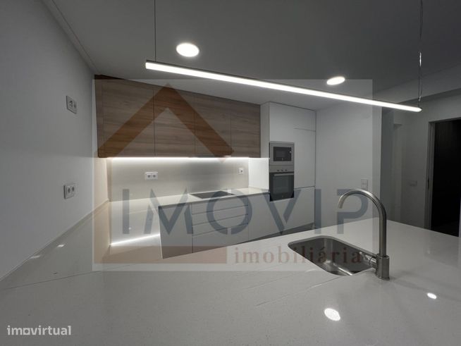Moradia unifamiliar T3 com terraço e logradouro-20