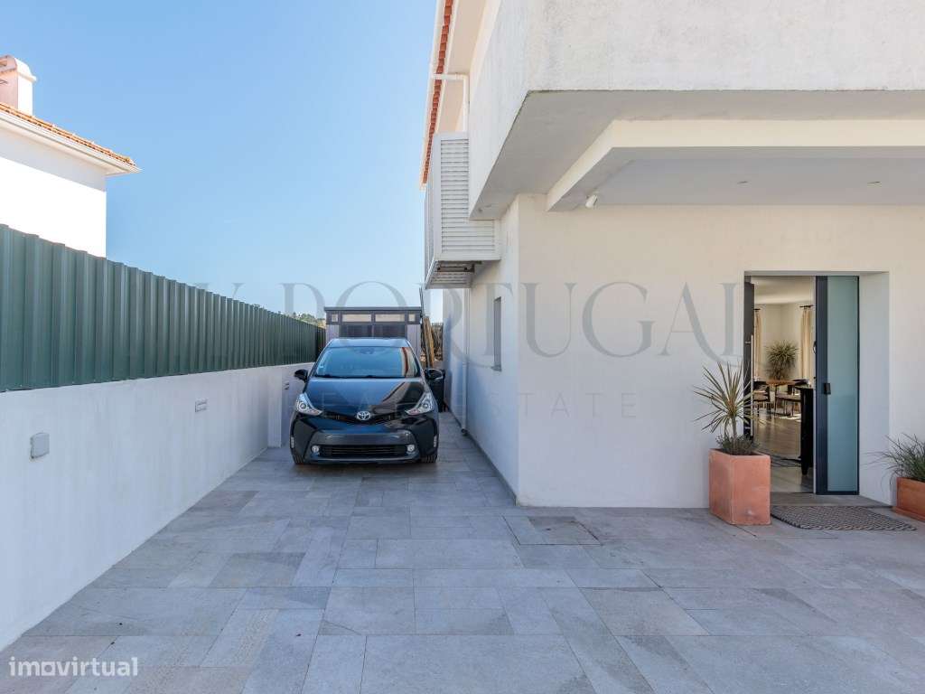 Uma Moradia com Vistas Deslumbrantes de Mar e Vale-49