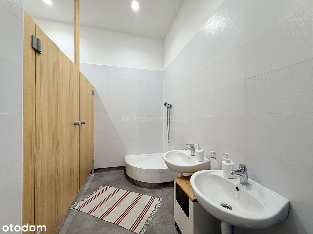 Przestronny lokal z witrynami, 5 min Metro Kabaty-8