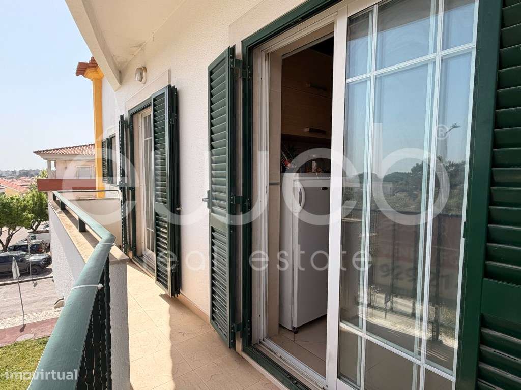 Apartamento T3 com Garagem e Arrecadação, em Aires-11