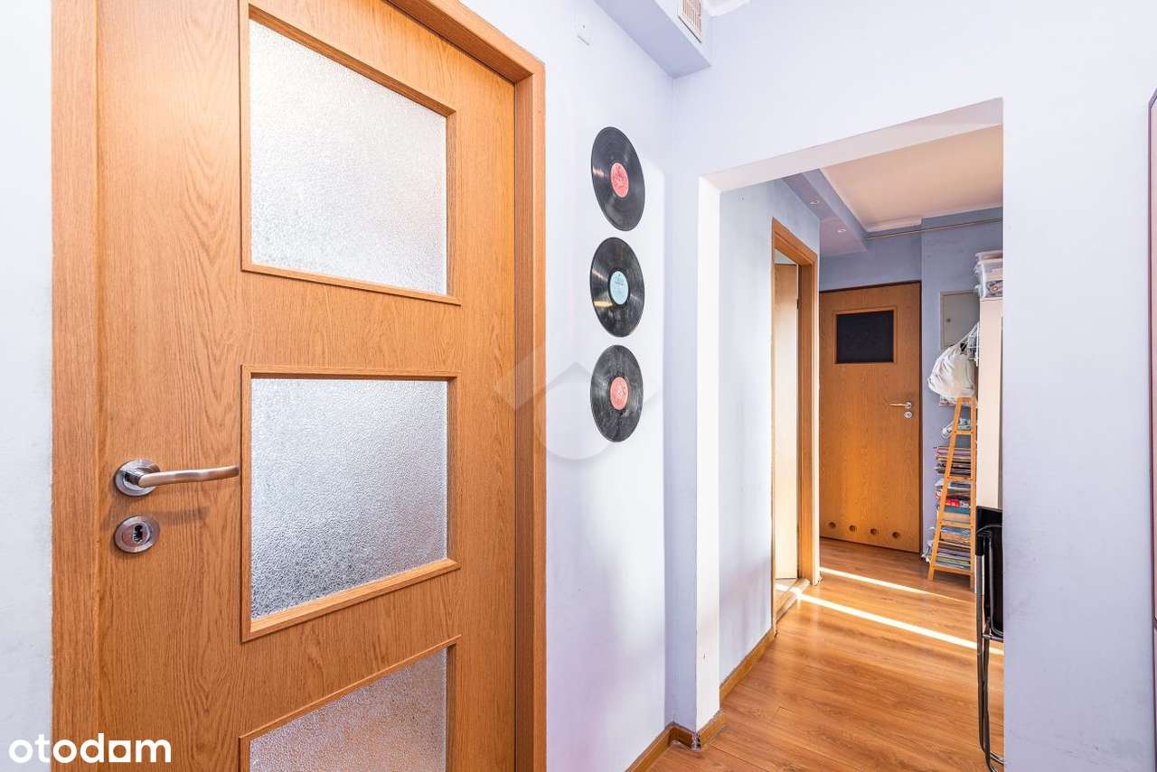 Przestronne 3-pokojowe mieszkanie z oddzielną kuchnią – Bronowice-11