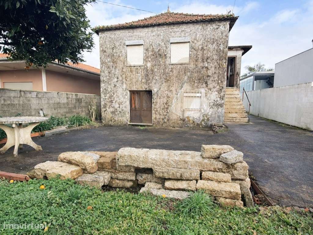 Moradia T3 para Restauro em Deão, Viana do Castelo - Grande imagem: 2/24