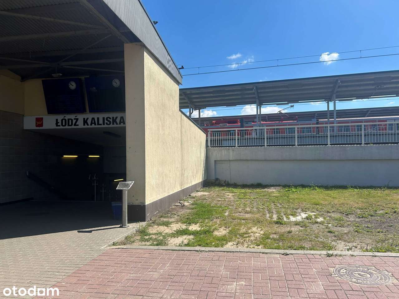 Łódź Kaliska - teren pod automat pocztowy przy dworcu PKP