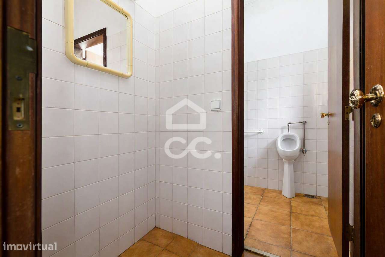 Espaço Comercial c/ 50 m² na Vila Lusitano, em Évora-5