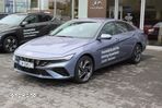 Hyundai Elantra 1.6 Executive CVT - 1