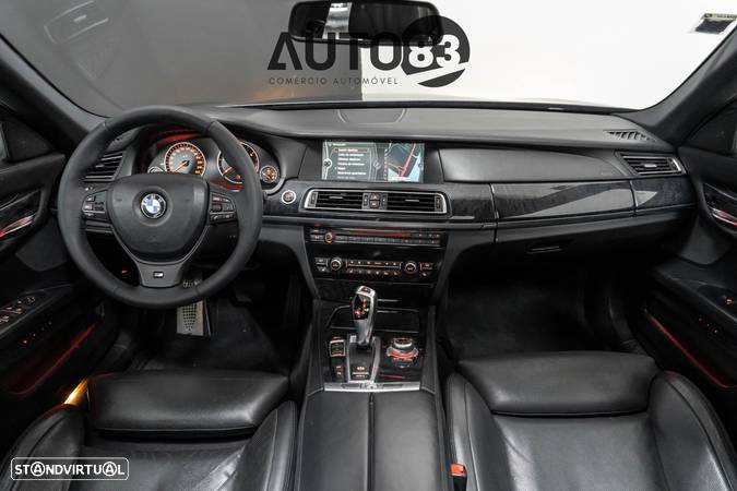 BMW 740 d Pack M - 5