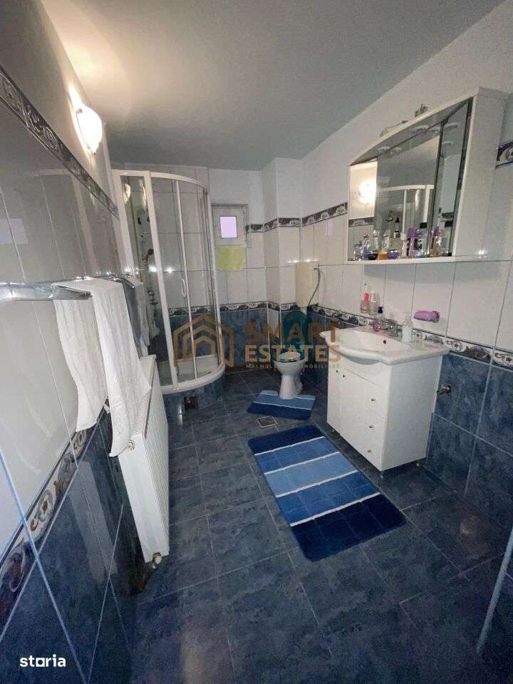 Sinaia – Vilă D+P+E+M - Vedere Superbă și Teren de 1000 mp - Imagine principală: 4/5