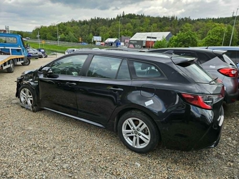 Toyota Corolla Seria E21 1.8 Business Edition 2019