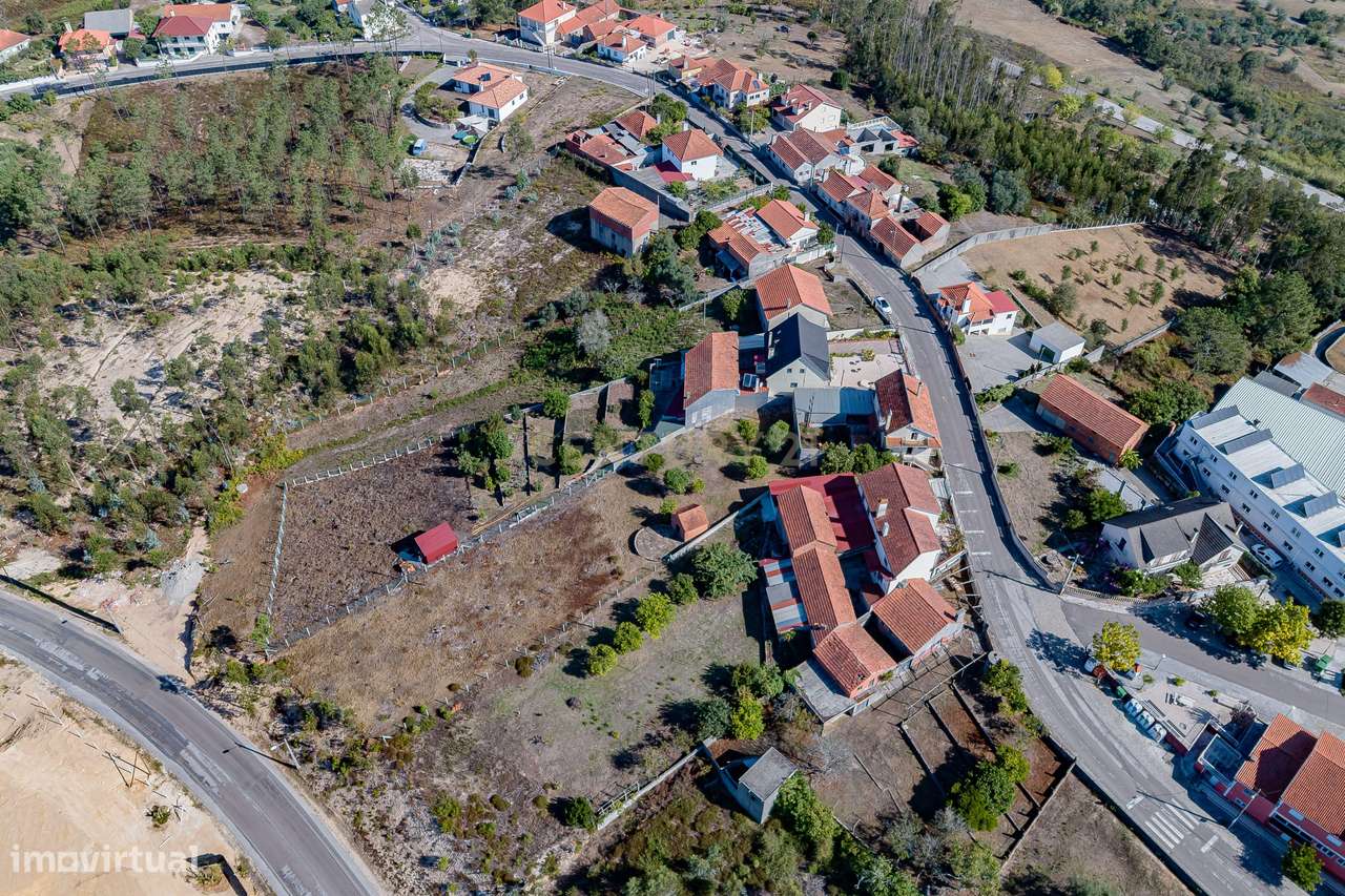 Moradia T5 em Memória – Colmeias-46