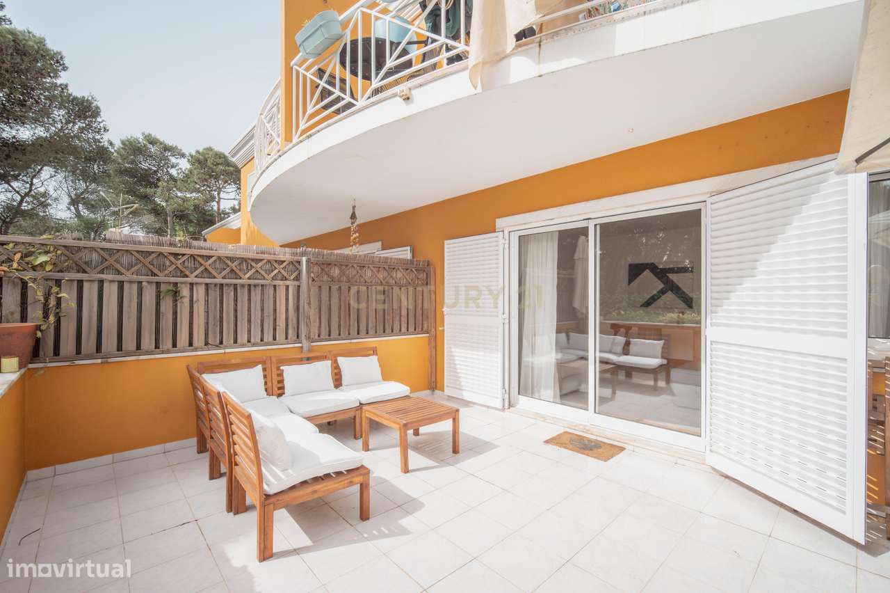 Apartamento T2 Mobilado com Terraço, Piscina e Garagem – Aldeia de Jus - Grande imagem: 5/32