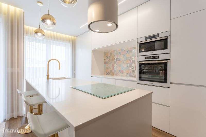 Apartamento T2 Praça das Flores - Grande imagem: 4/12