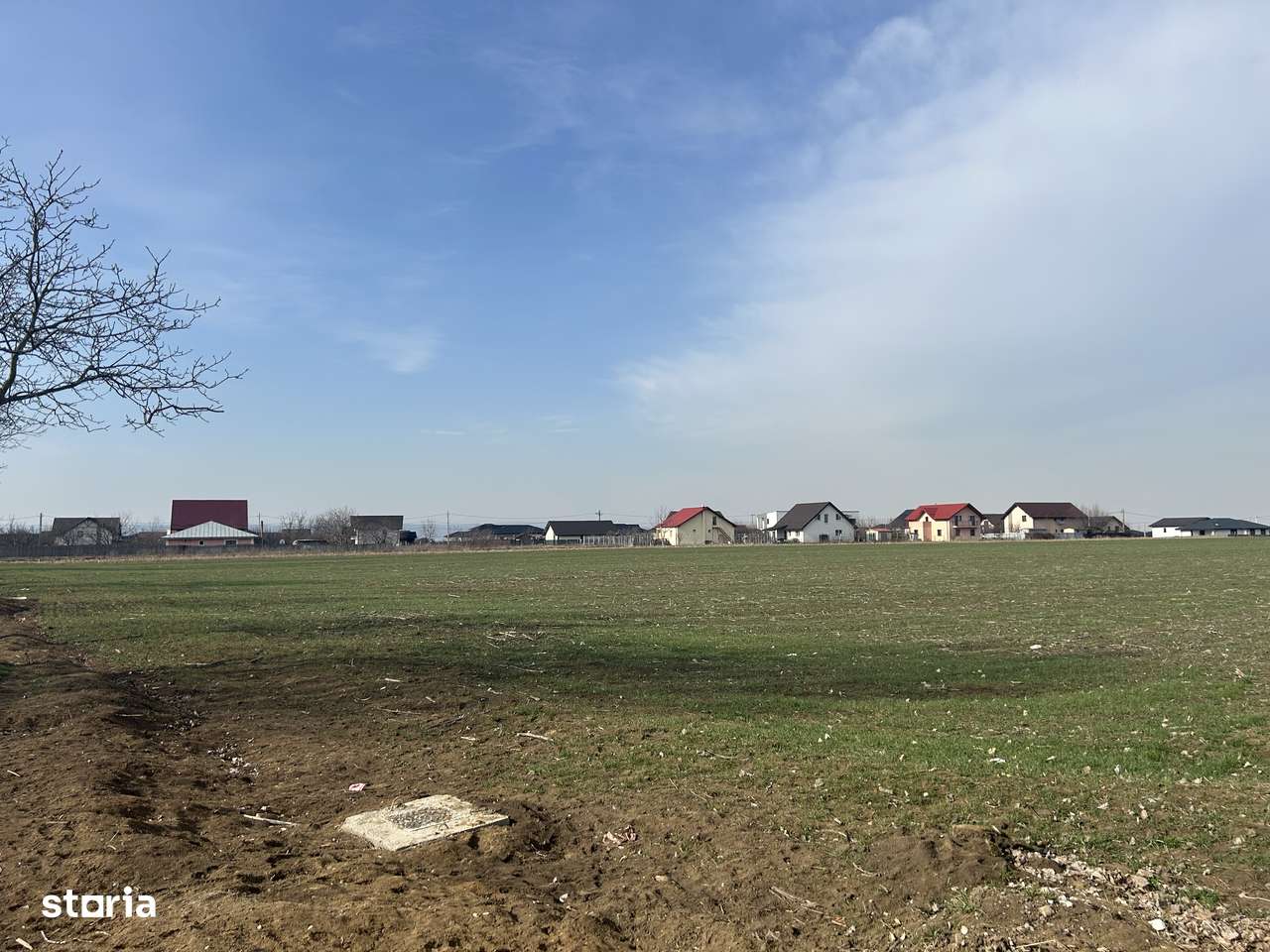 Teren 14700 mp IASI MIROSLAVA V Ursului des 46 ml la DJ int 800.000 e - Imagine principală: 5/10