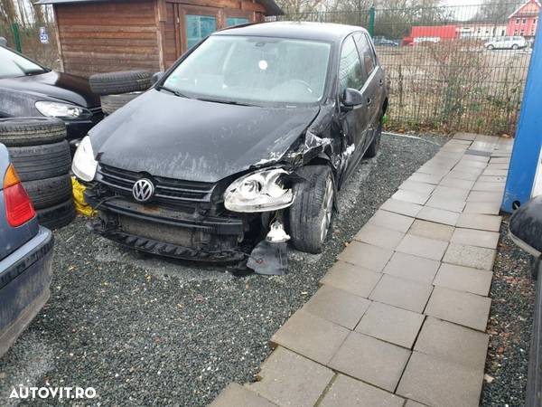 Dezmembrez Volkswagen Golf 5 2007 2.0tdi BMM - 1