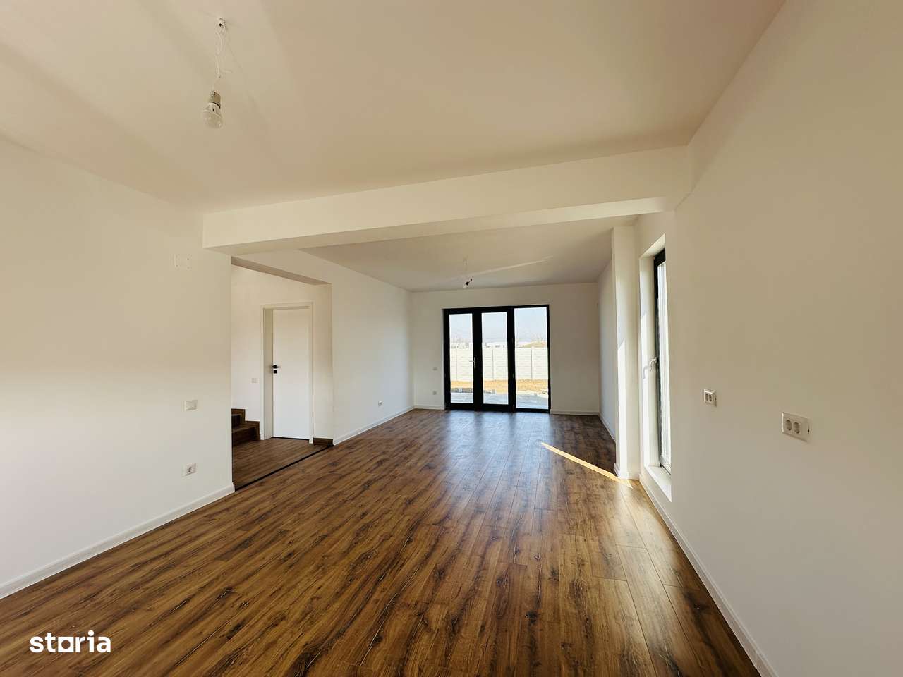 Casă Modernă de vânzare - 5 camere / 330 mp – Com. Berceni | 179.000 €-4