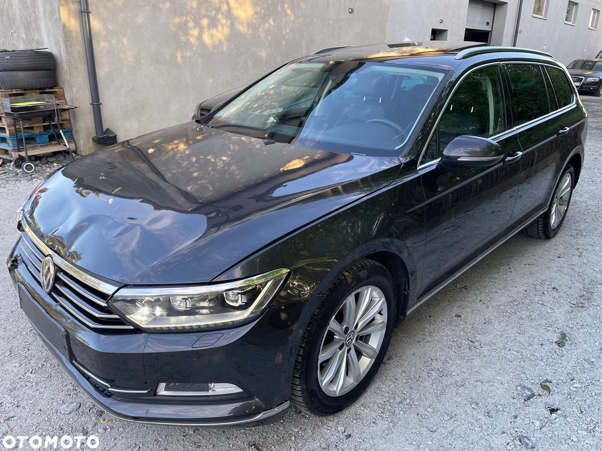 Volkswagen Passat Variant 1.6 TDI SCR DSG Trendline - 11