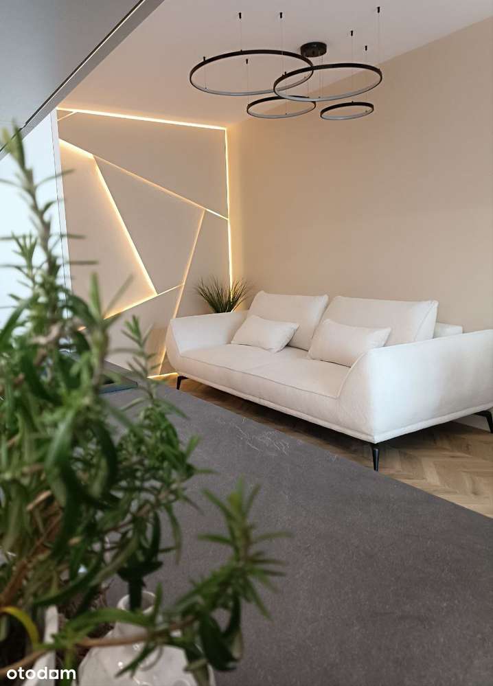 Nowe stylowe 3 pokoje + MP + komórka + 5 szaf, 0% PCC