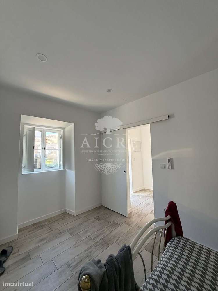 Moradia T2 Térrea Totalmente Remodelada em Selmes – Vidigueira-15