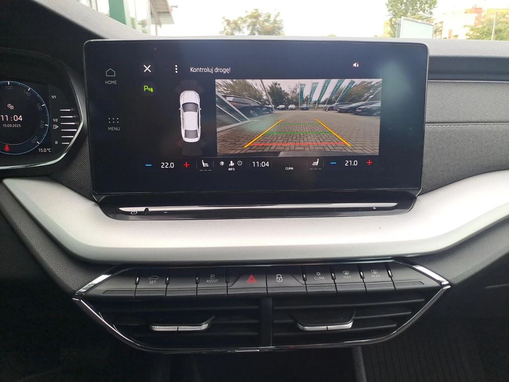 SKODA OCTAVIA Aktywny Tempomat 3 Strefowa Klimatyzacja Gniazdo 230V Łopatki VAT23%