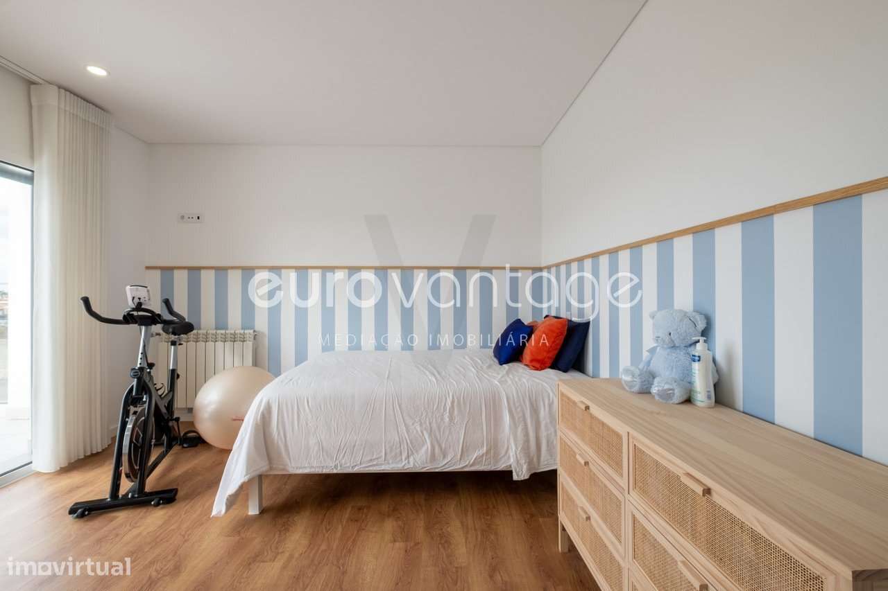 Apartamento T3 para venda em Marinha Grande-15