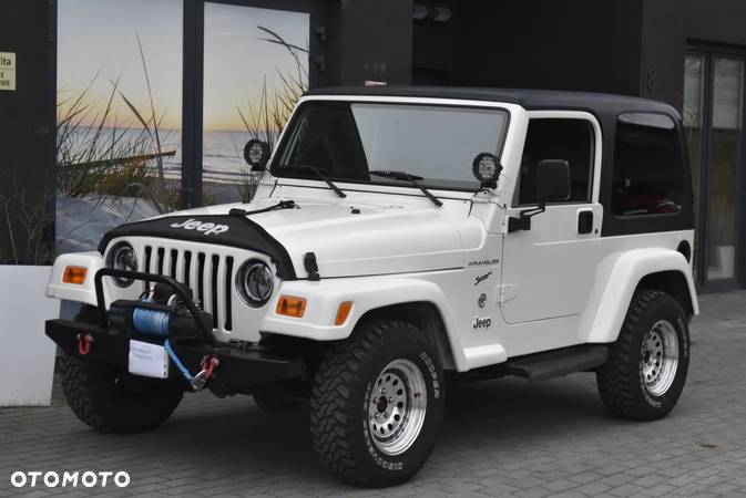 Jeep Wrangler 2.5 Sport - 29