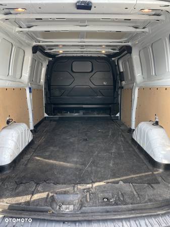 Ford Transit Custom - 10