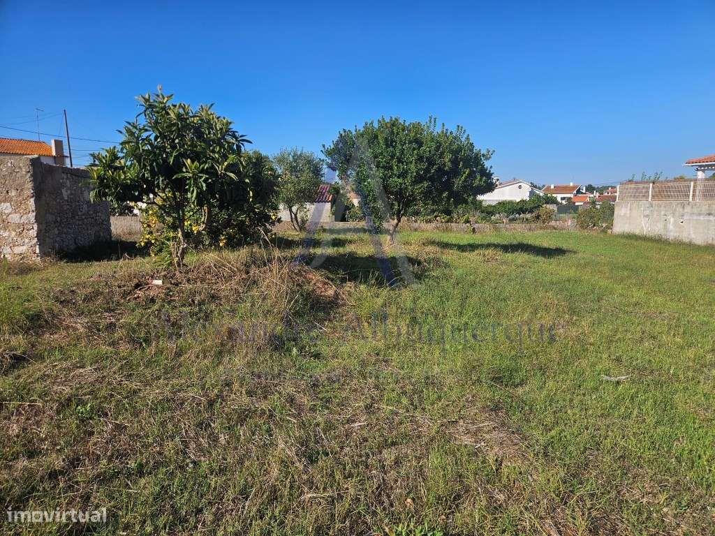 Lote de Terreno para construção 3 de Moradias Isoladas - Maçã Sesimbra-6