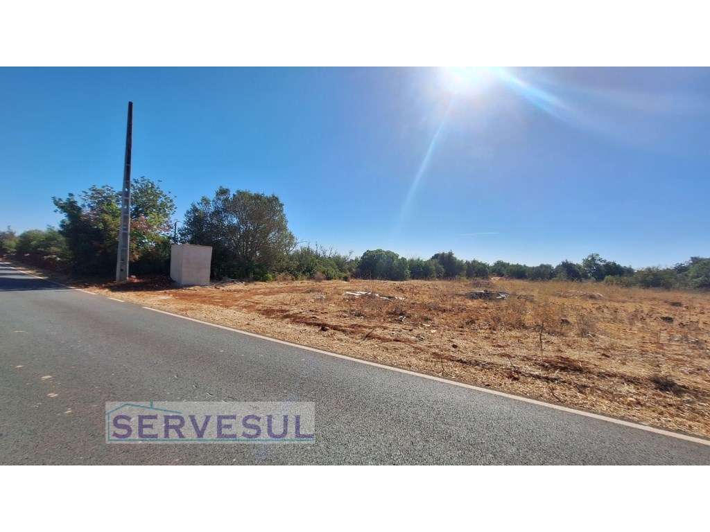 Terreno Rústico com 9.960 m² a apenas 10 minutos da cidade de Silves-1