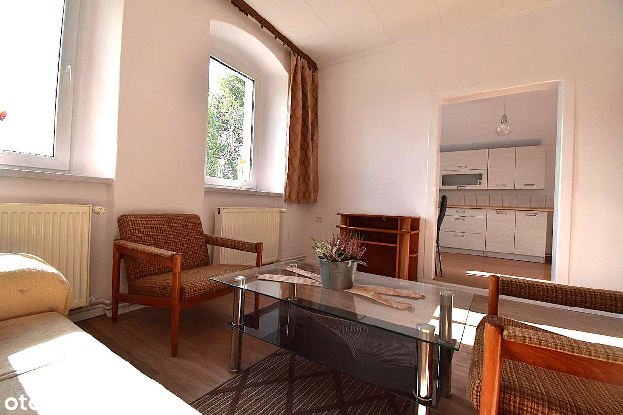 Mieszkanie 2 pokojowe blisko centrum 2 piętro!-5