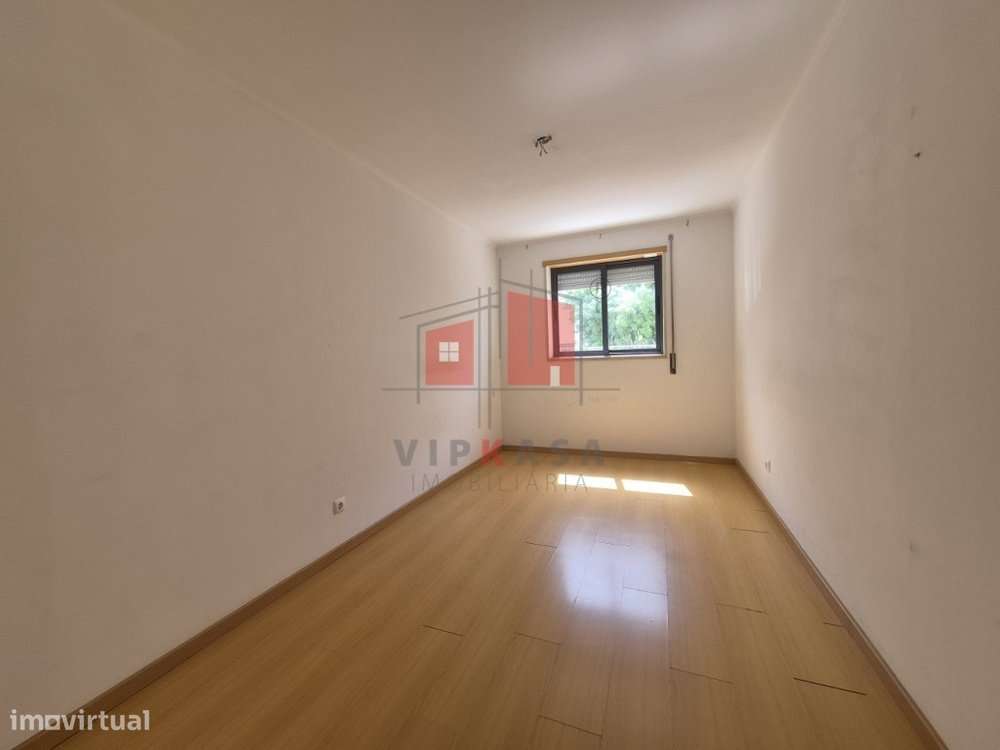 Apartamento T2-16