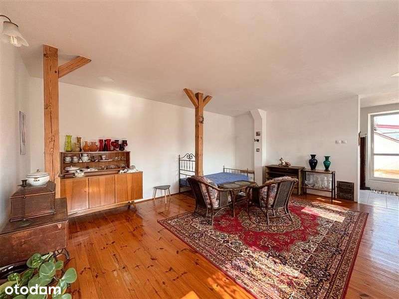 Przestronne Mieszkanie Centrum-0