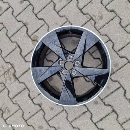 Felga aluminiowa Skoda OE SCALA 7.0" x 17" 5x100 ET 40 - 3