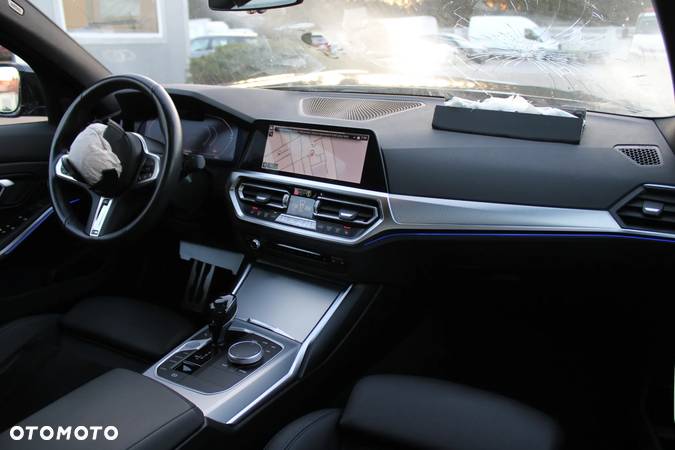 BMW Seria 3 320d xDrive MHEV M Sport sport - 10