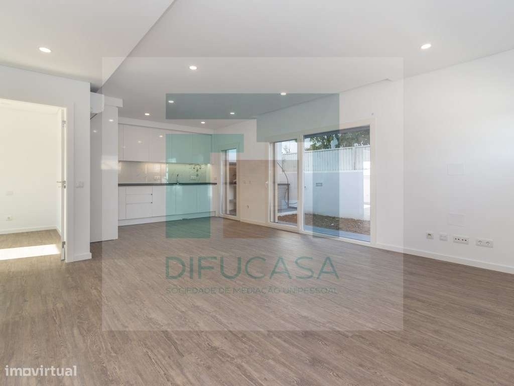 Moradia Geminada T3 + escritorio-5